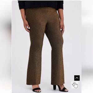🆕✨LUREX GOLD FIT & FLARE PANT✨